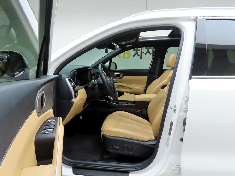 2023 - kia sorento