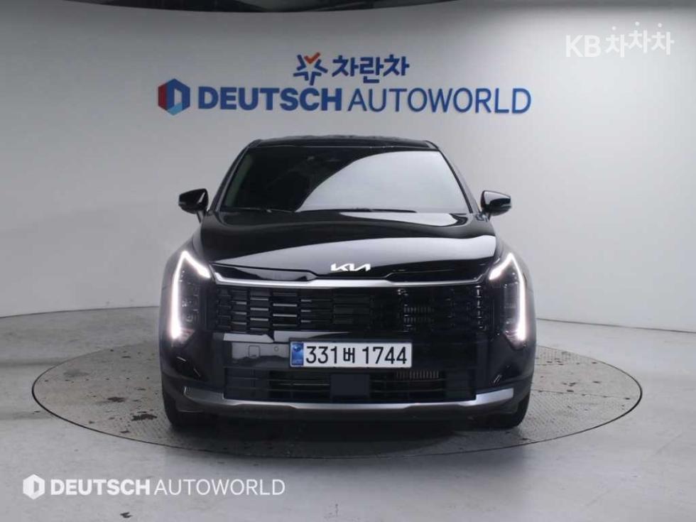 2025 - kia sportage