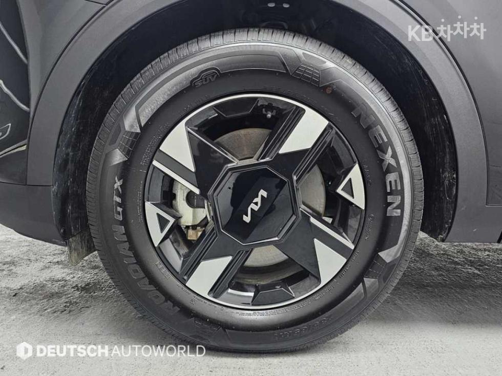 2025 - kia sportage