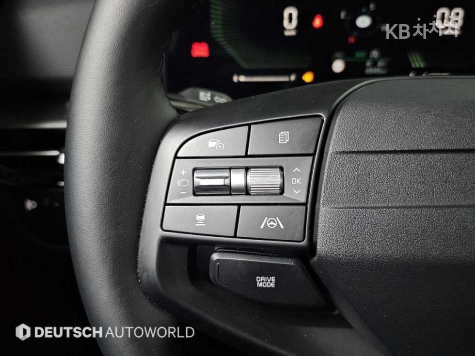 2025 - kia sportage