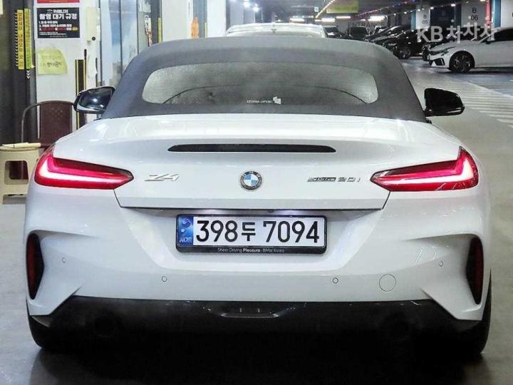 BMW Z4 sDrive 20i M Sport Line 6