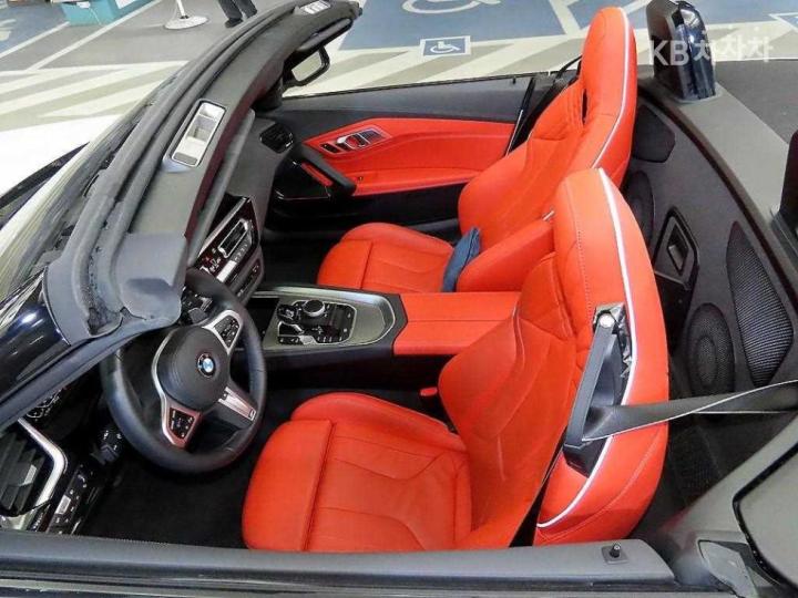 BMW Z4 sDrive 20i M Sport Line 10