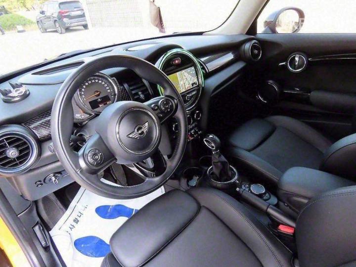 Mini Cooper S 1.6 Base Type 8