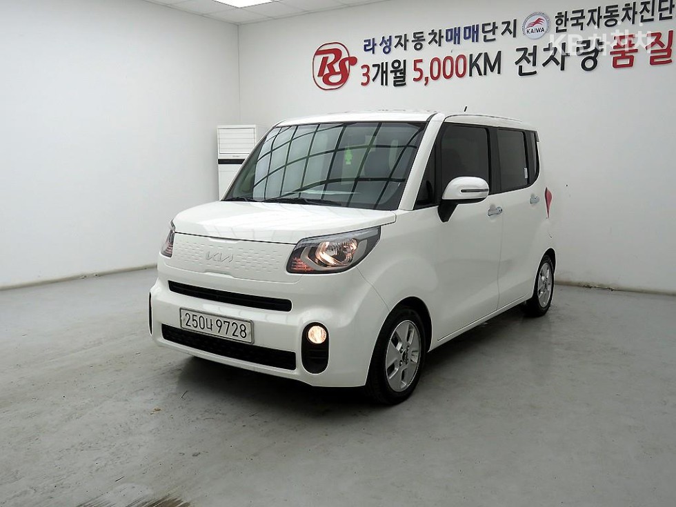 2022 - kia ray