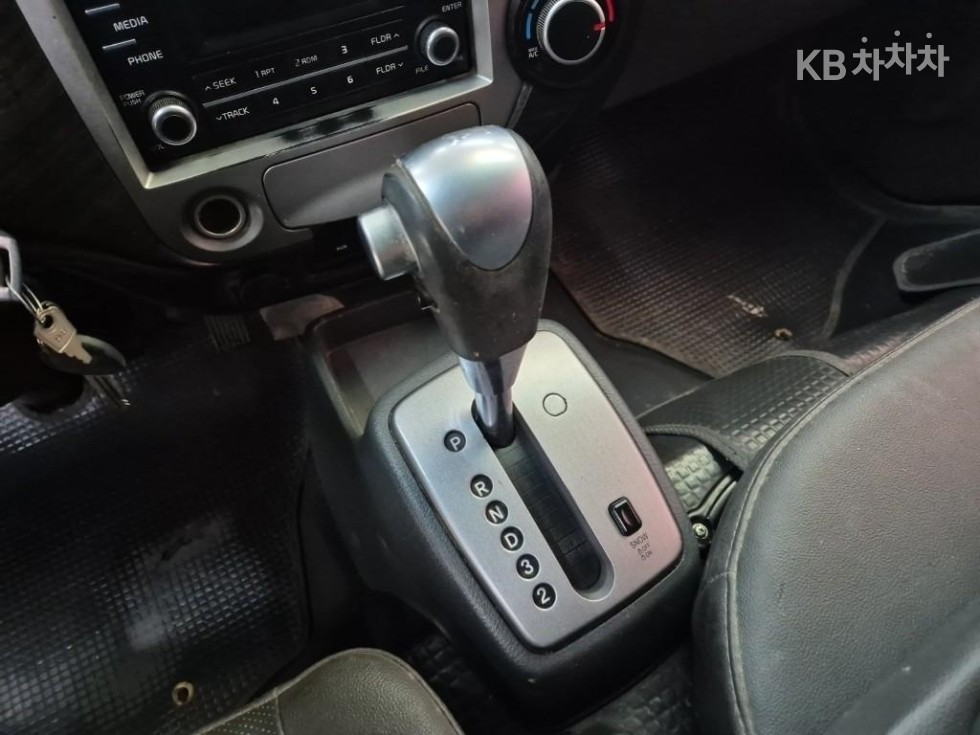 2017 - kia bongo iii
