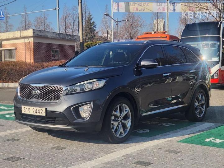 Kia Sorento Diesel 2.0 2WD Prestige 2