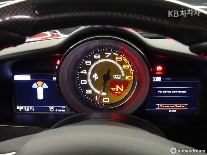 Ferrari 488 GTB 3.9 V8 7