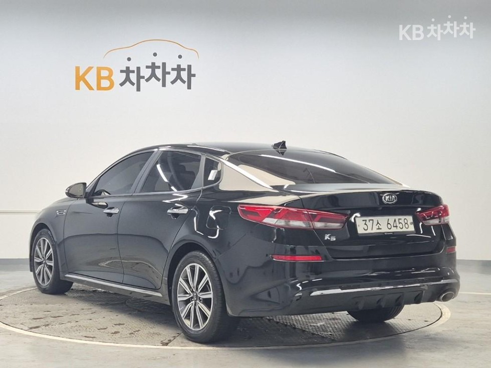2019 - kia k5
