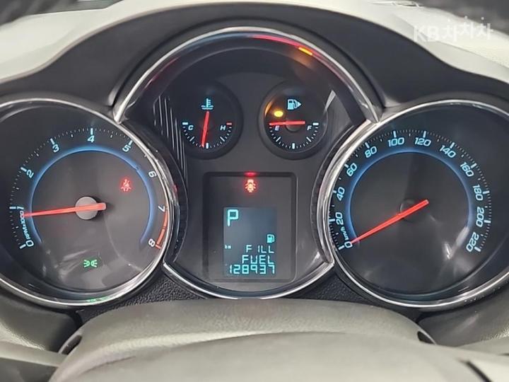 Chevrolet Cruze 1.8 LTZ+ Base Type 7