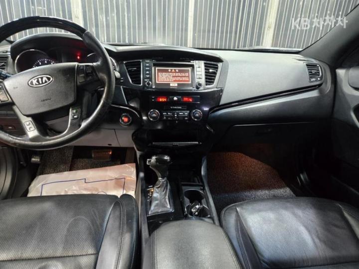 Kia K7 VG270 Luxury Premium 6