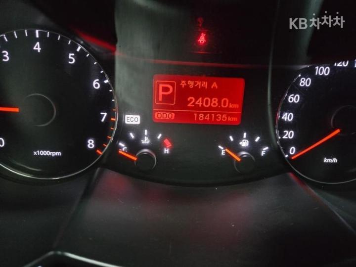 Kia K7 VG270 Luxury Premium 10