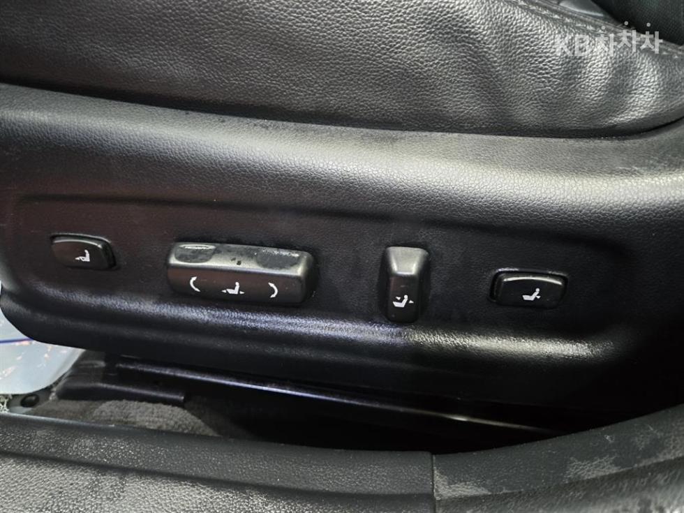 2011 - kia k7