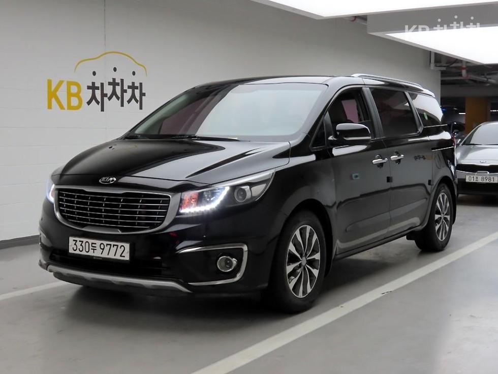 2018 - kia carnival