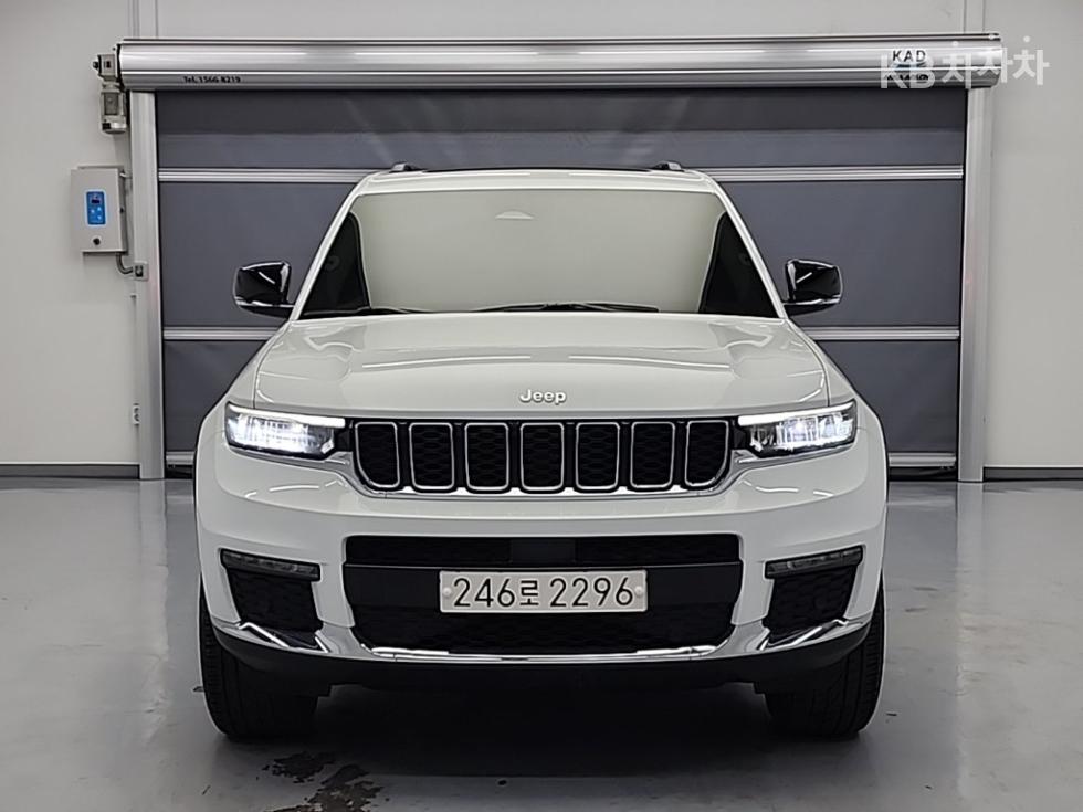 2024 Jeep (WL) photo