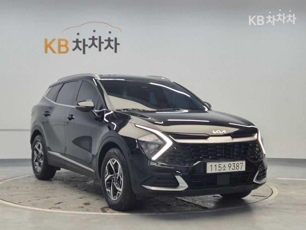 2023 - kia sportage