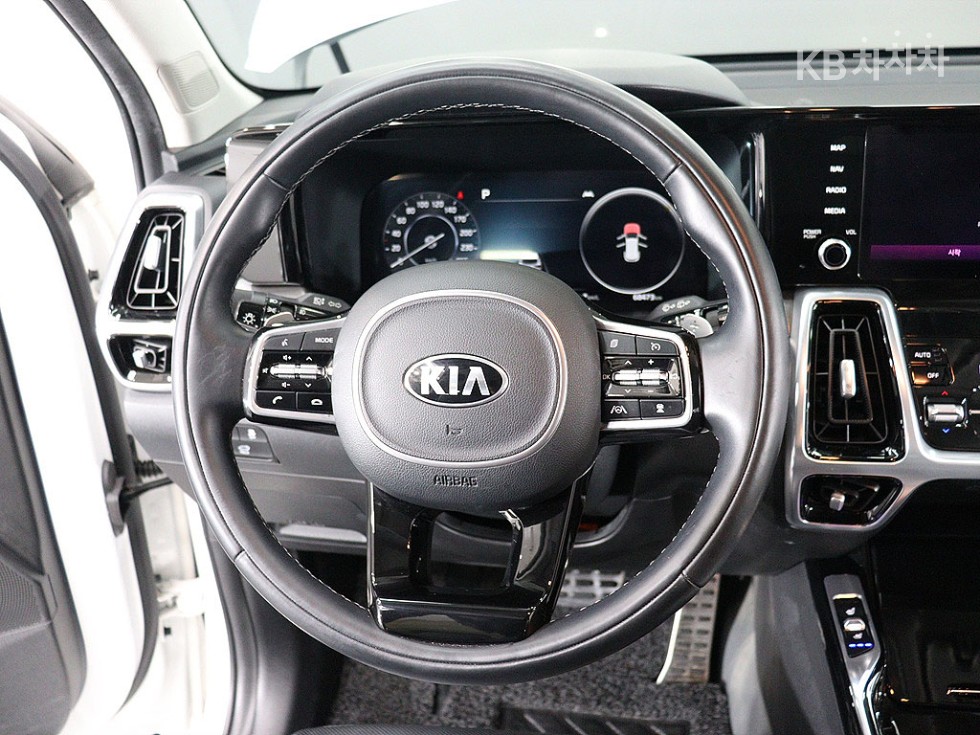 2021 - kia sorento