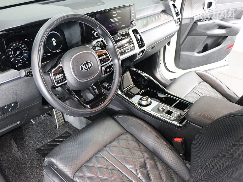 2021 - kia sorento