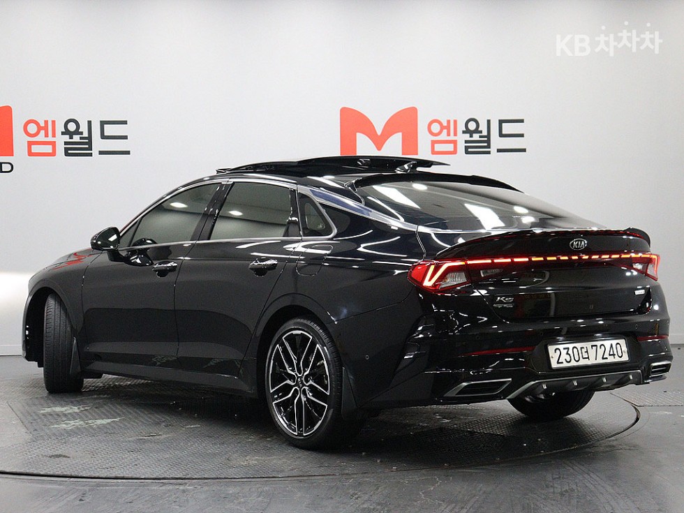 2020 - kia k5