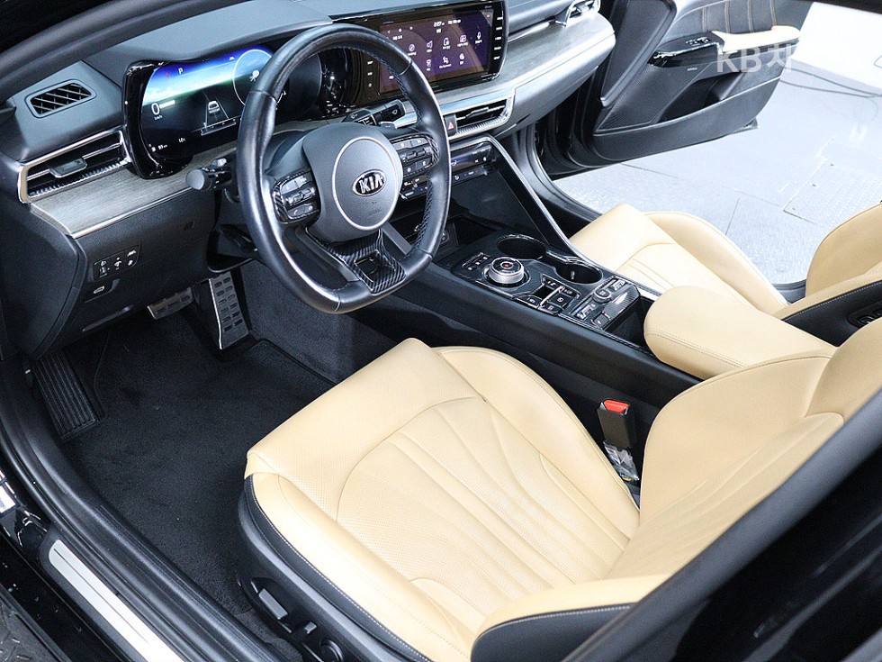 2020 - kia k5