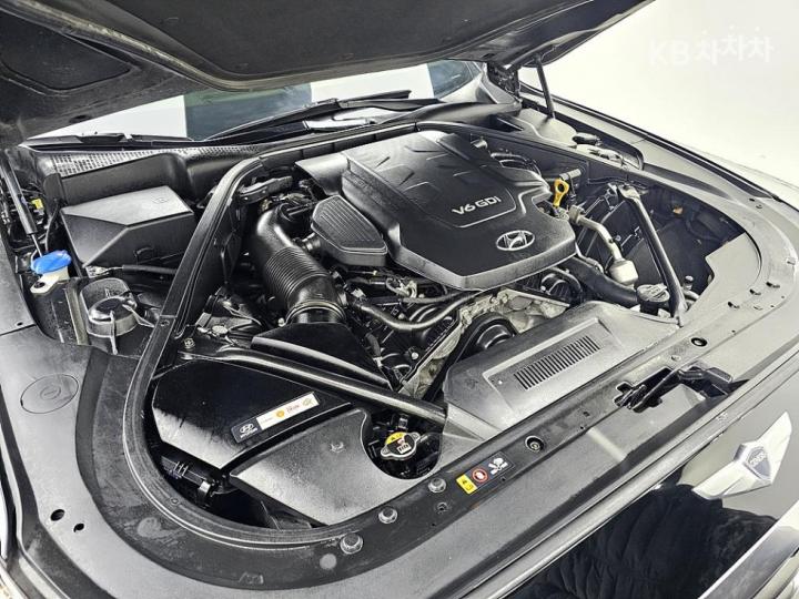 Hyundai Genesis DH G380 Exclusive AWD 6
