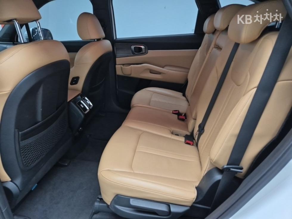 2021 - kia sorento