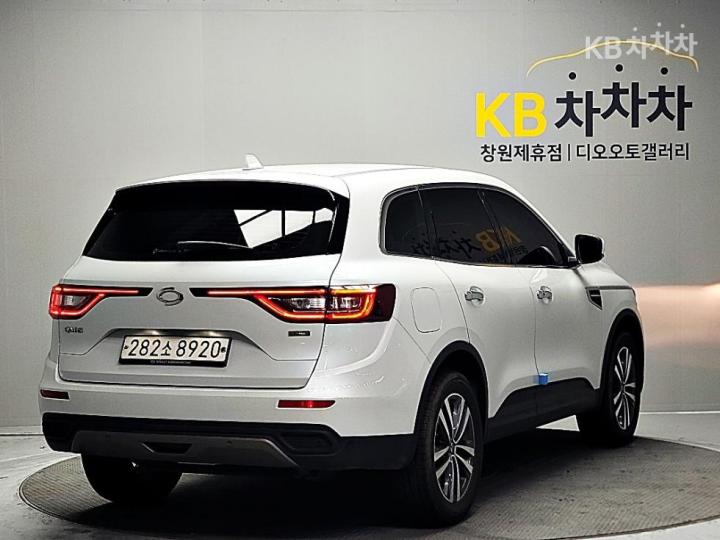 Renault QM6 2.0 LPe 2WD LE 5