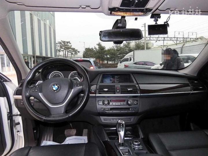 BMW X6 3.0d E71 9
