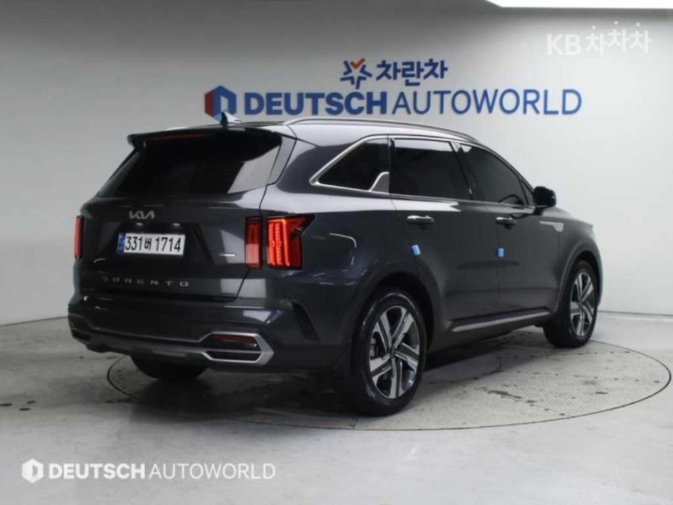 2022 - kia sorento