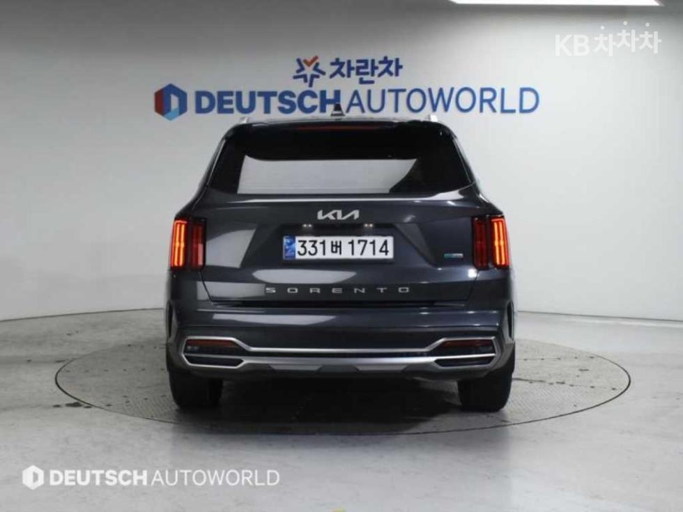 2022 - kia sorento