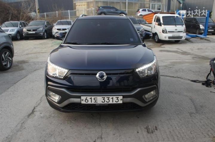 KG Mobility (Ssangyong) Tivoli Air Gasoline 2WD IX 2