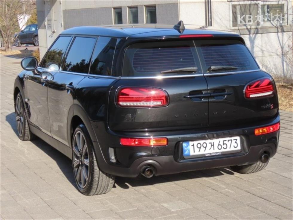 2023 - mini clubman