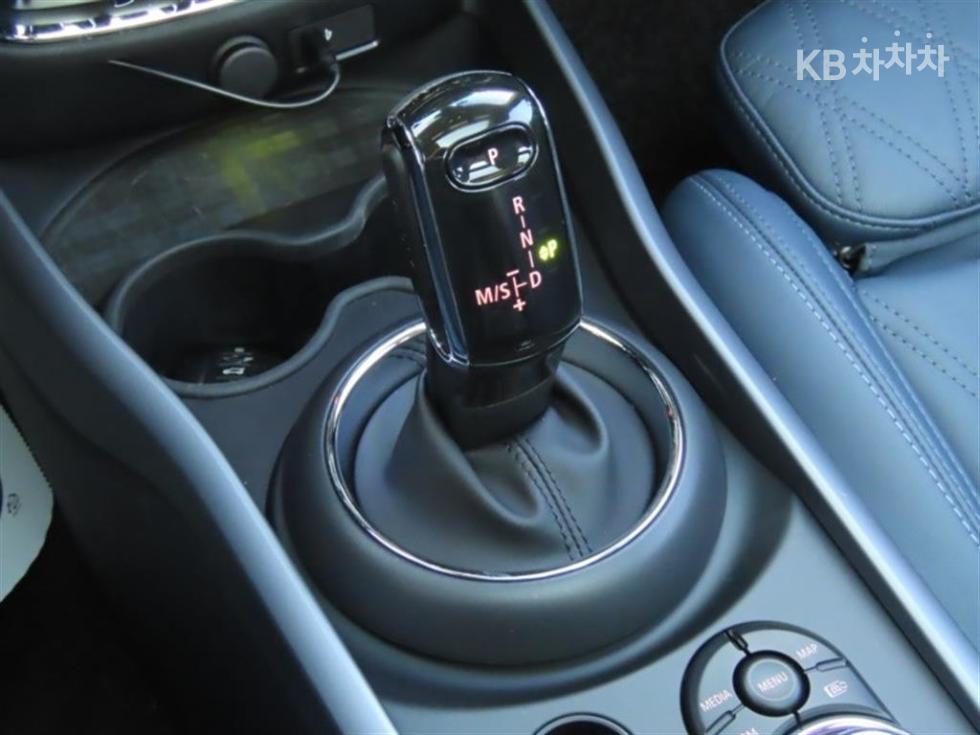 2023 - mini clubman