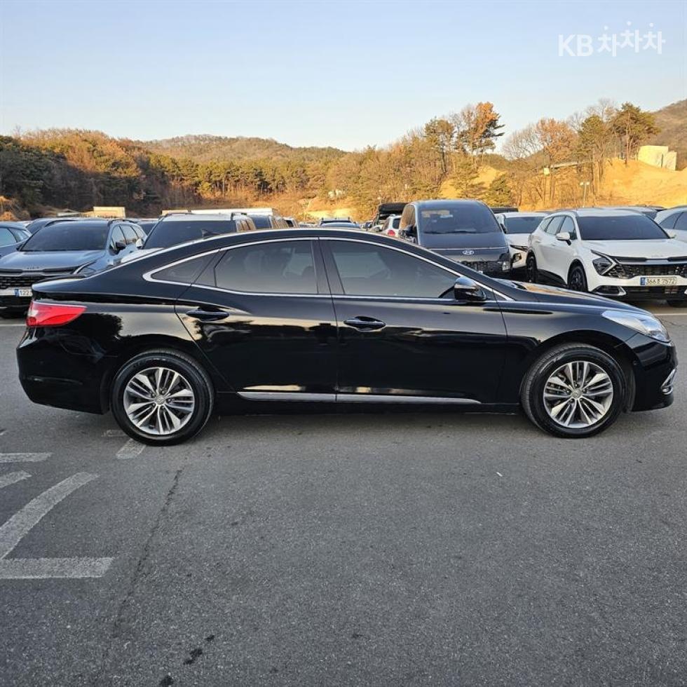 Hyundai Grandeur — miniaturë 2