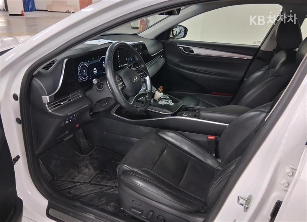 Hyundai Grandeur — miniaturë 13