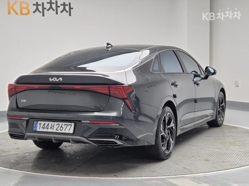 2025 - kia k5