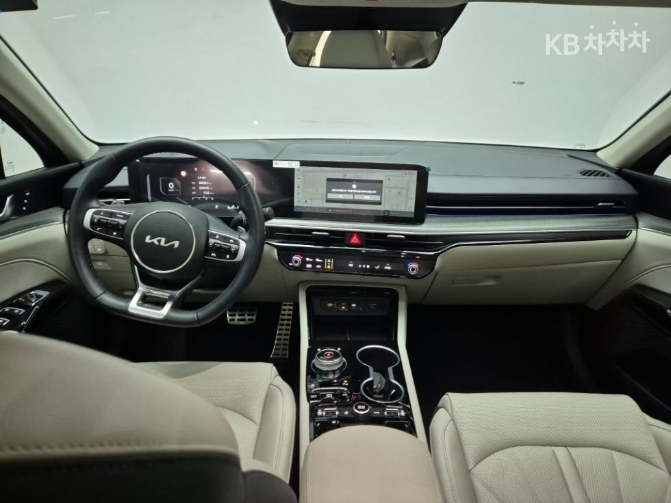 2025 - kia k5
