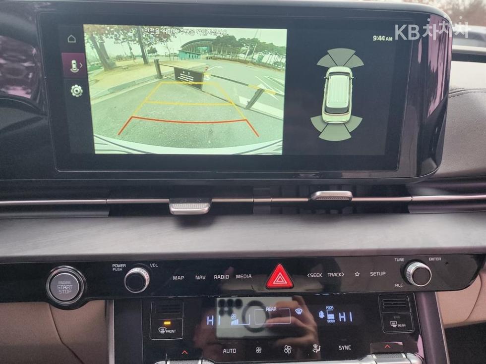 2021 - kia carnival