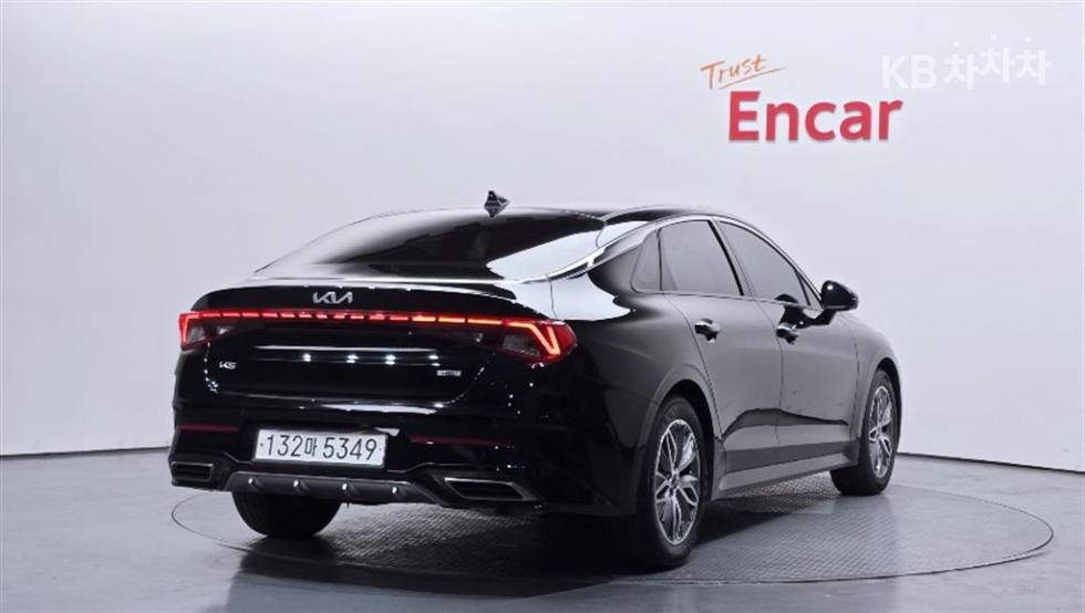 2023 - kia k5