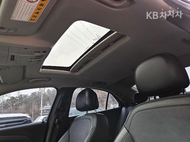 Chevrolet Malibu 2.0 LTZ Deluxe Pack Black Wheel 6