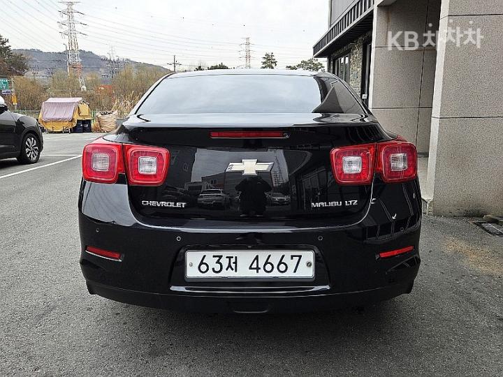 Chevrolet Malibu 2.0 LTZ Deluxe Pack Black Wheel 5