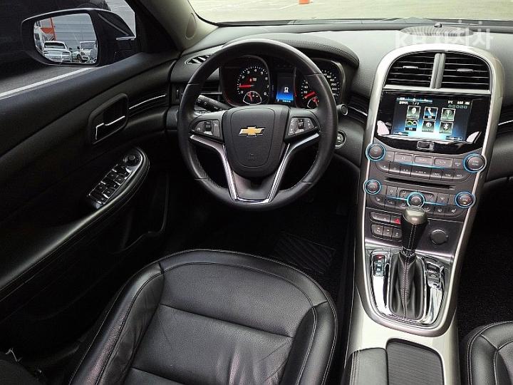 Chevrolet Malibu 2.0 LTZ Deluxe Pack Black Wheel 8