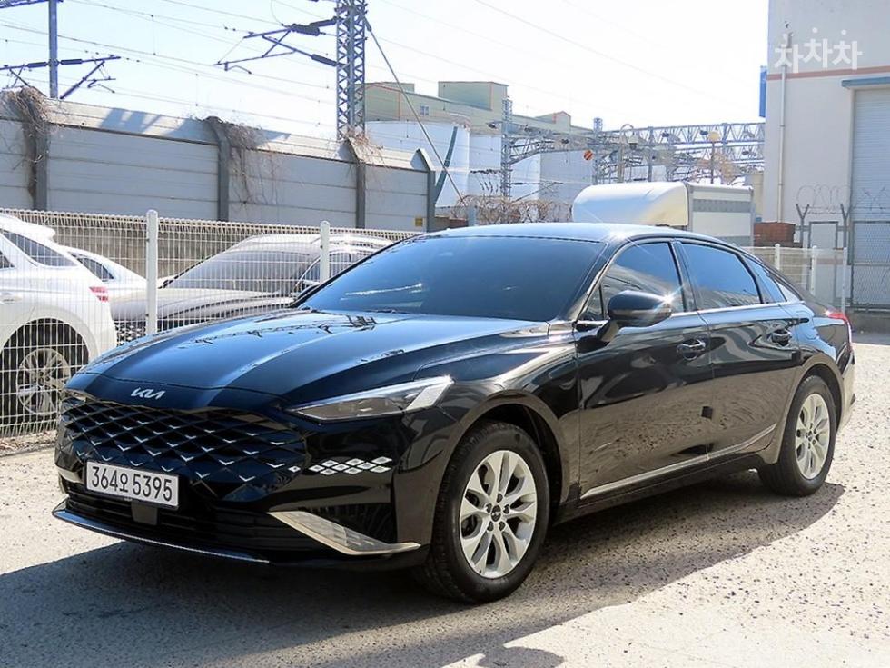 Kia K8 — miniaturë 2