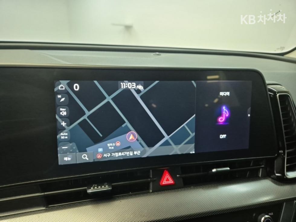 2023 - kia sportage