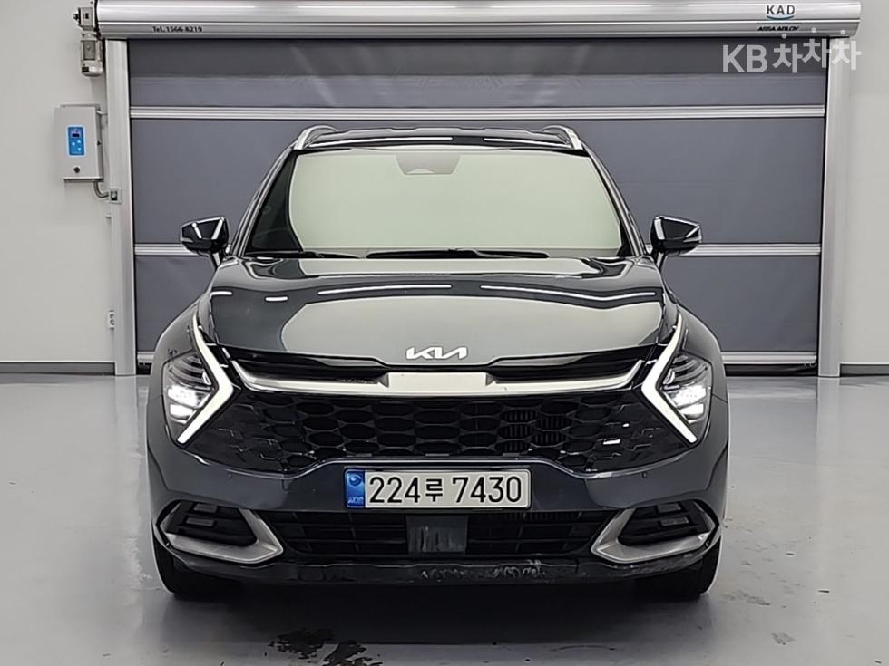 2022 - kia sportage