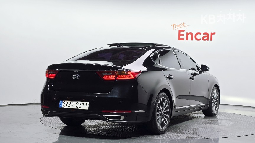 2017 - kia k7
