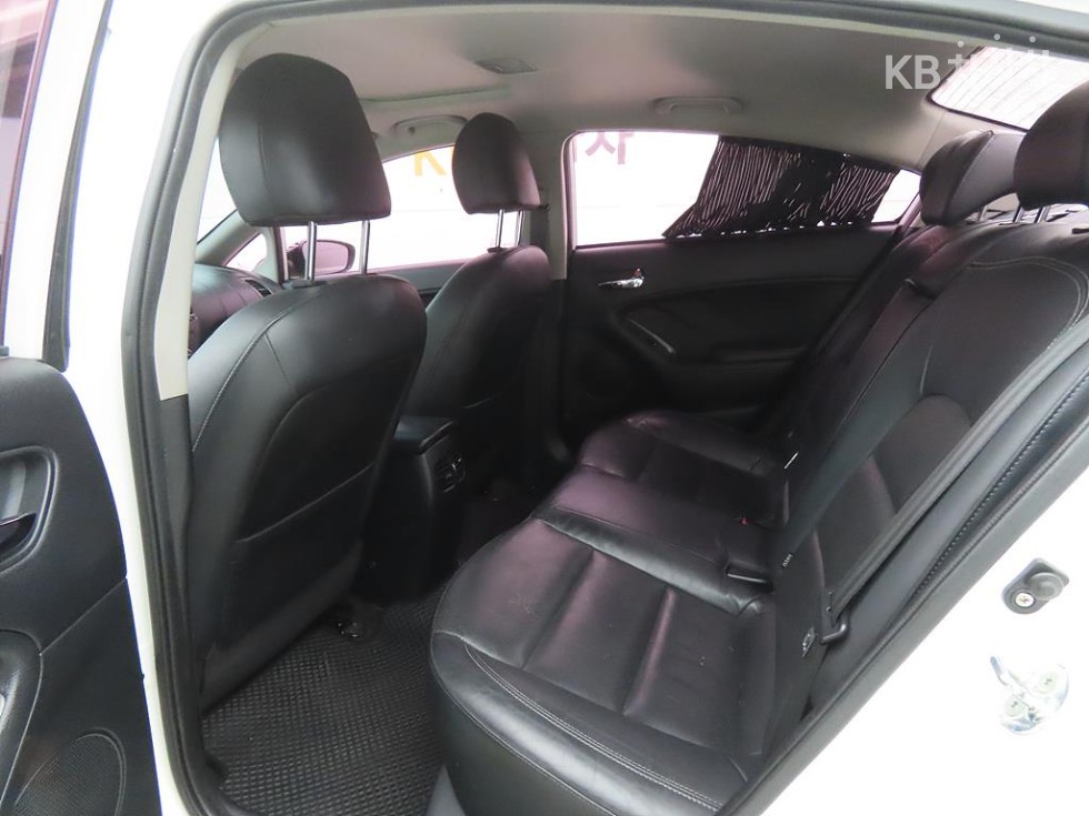 2015 - kia k3