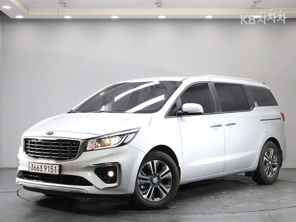 2019 - kia carnival