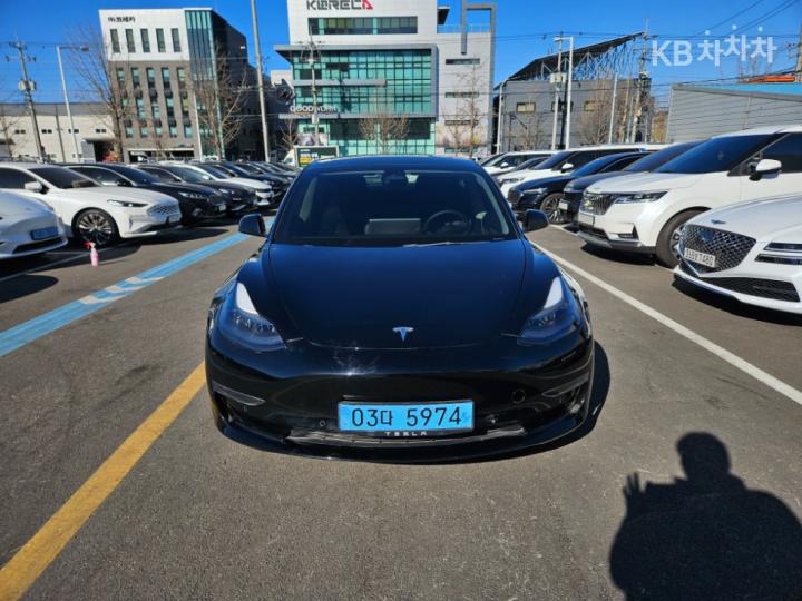 Tesla Model 3 Long Range