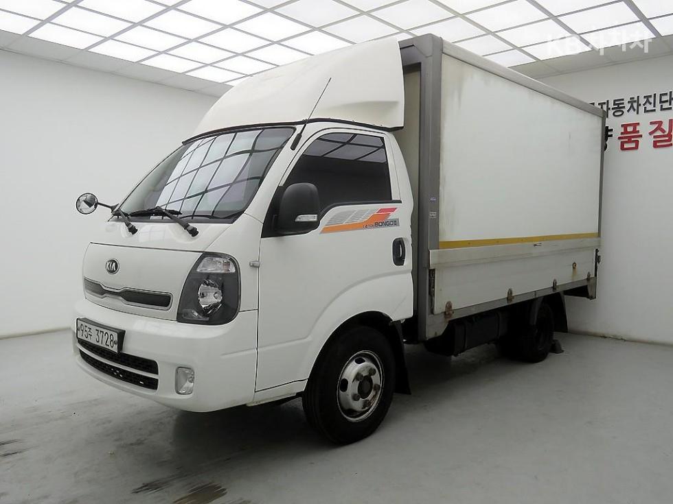 2018 - kia bongo iii
