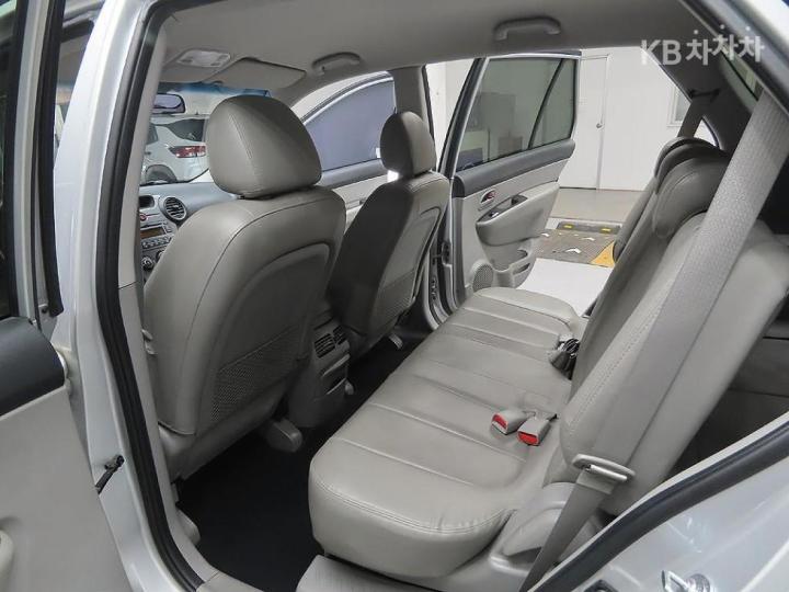 Kia Carens New 2.0 LPI GLX Premium Type 10